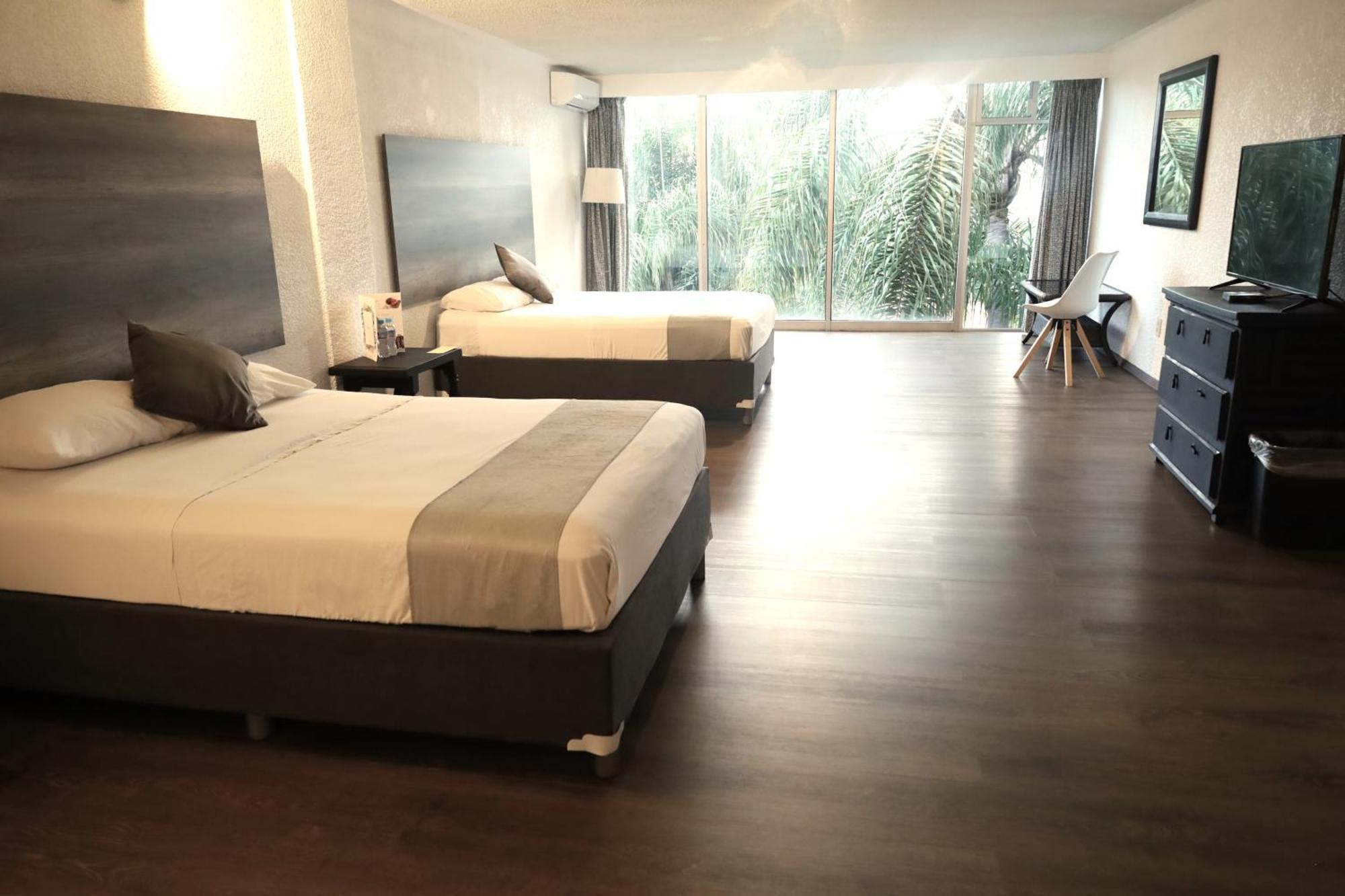 Hotel Grand Vista Куэрнавака Экстерьер фото